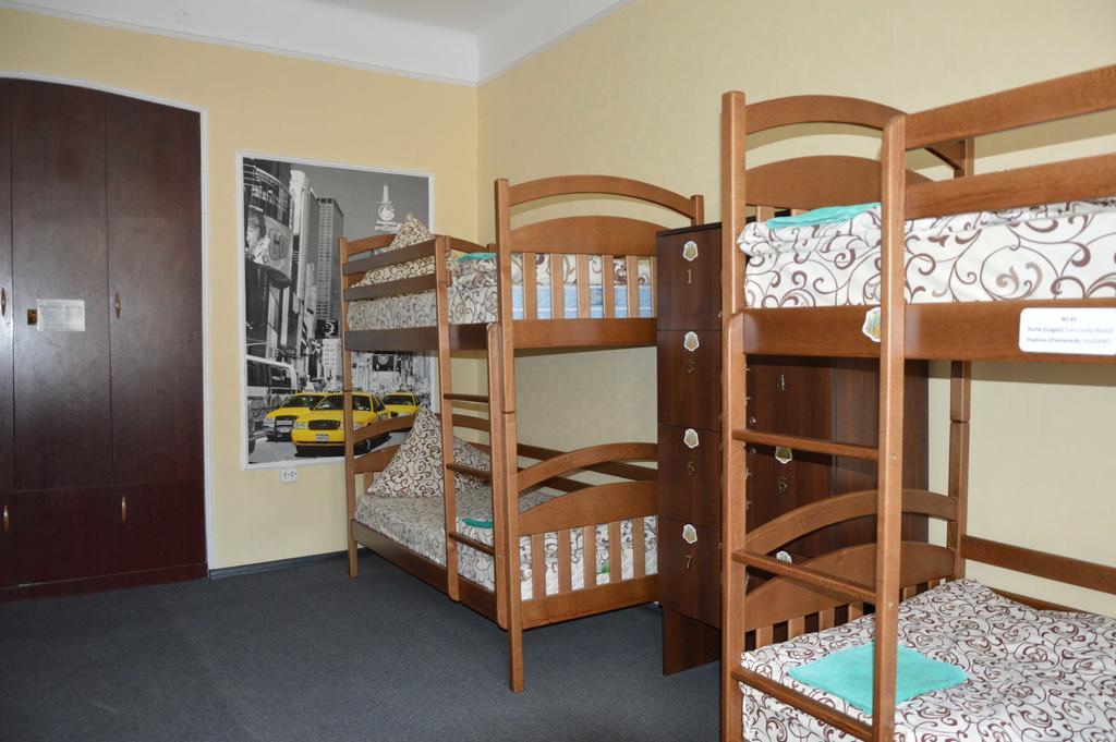 Lviv Lucky Hostel Εξωτερικό φωτογραφία
